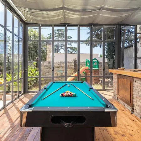 Semesterbostad Amazing In With Sauna