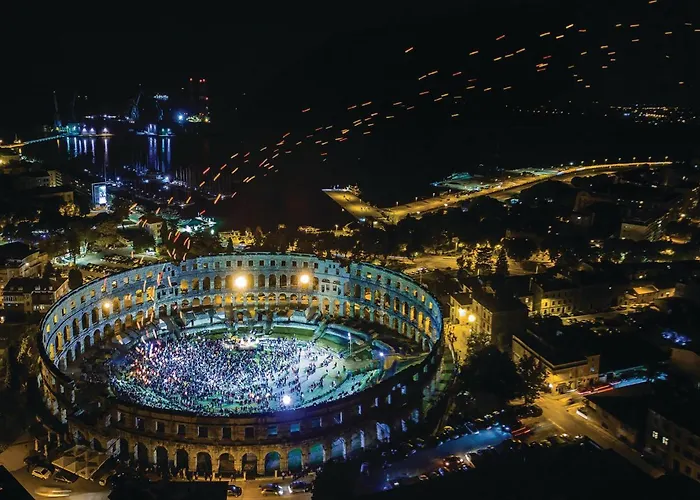 Amazing In With Sauna 펜션 *