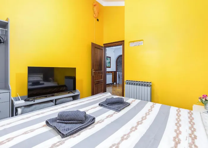 Ferienhaus Amazing In With Sauna Pula