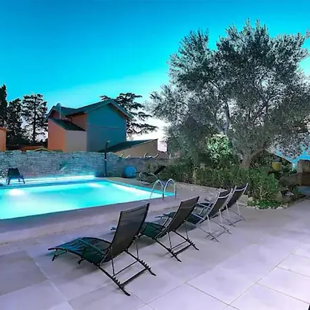 Amazing In With Sauna * Пула